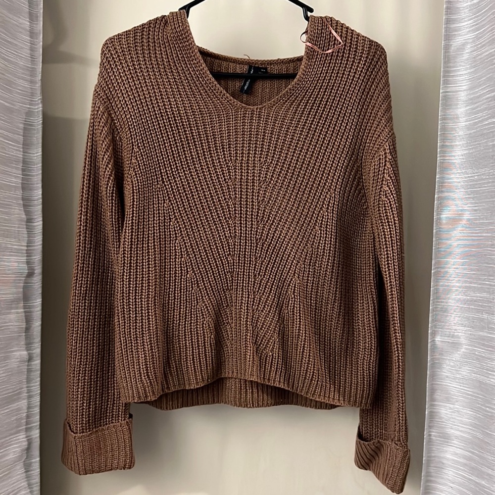 Pink/brown hooded sweater. Size xs